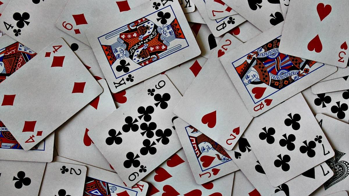 Etika Bermain Poker Online
